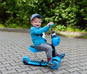 Trottinette Coccinelle, 3 roues,  Réglable, en Métal, Roues Led, Tranche age 2 à 6 ans, 3 en 1? Couleur Bleu