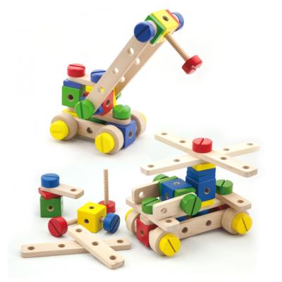 Jouets en bois